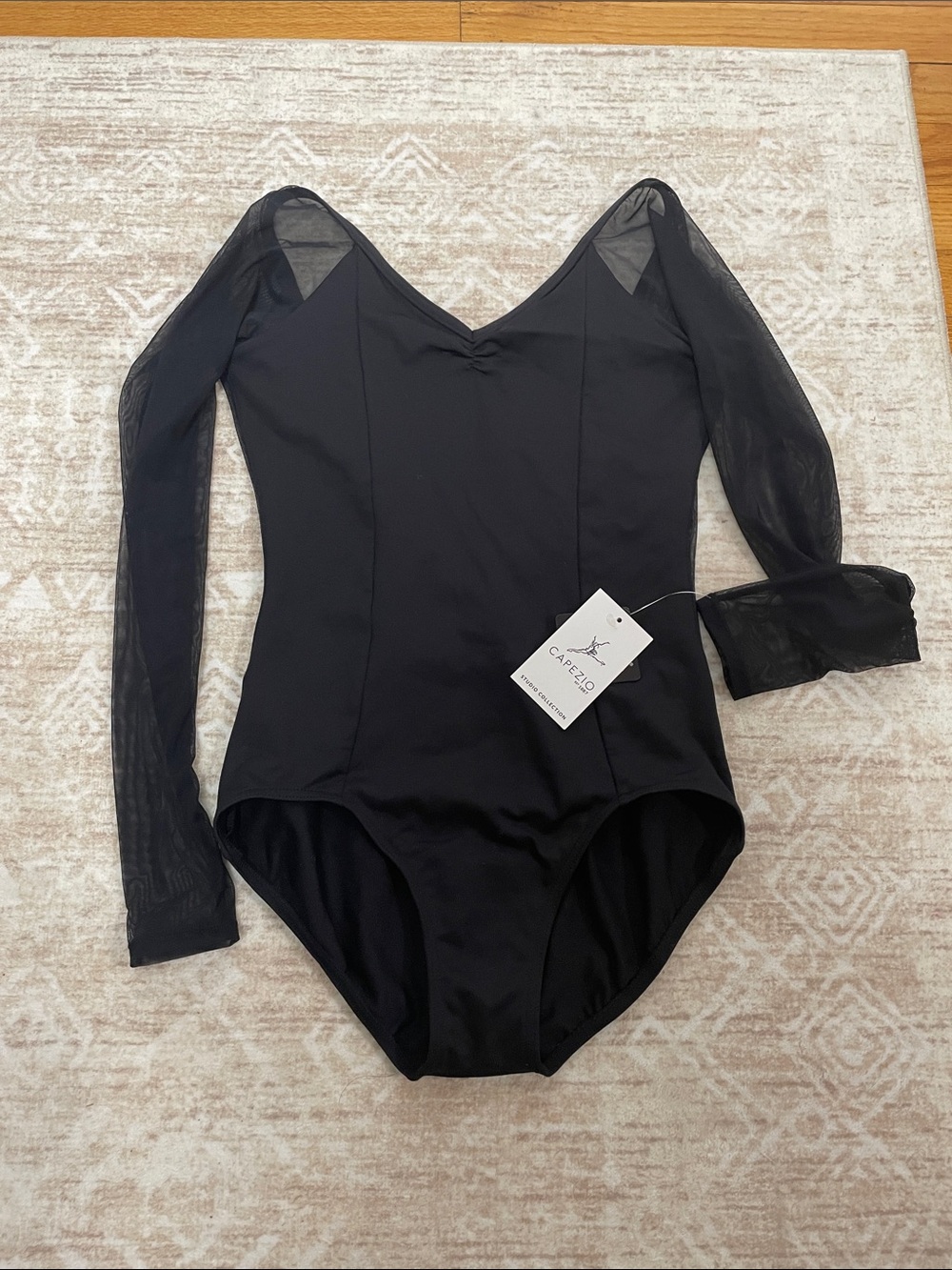 Capezio Long Sleeve Raglan Leotard Medium